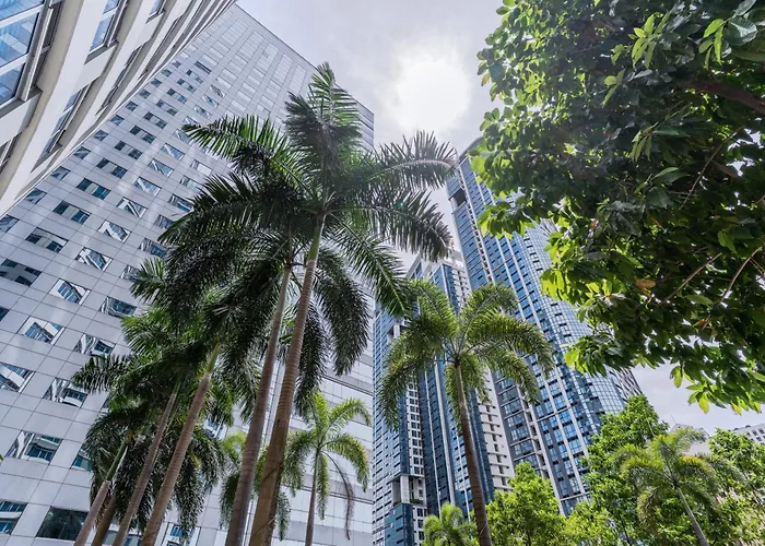 2mins To Malls, Unli Full Body Massage, Eastwood Le Grand 3